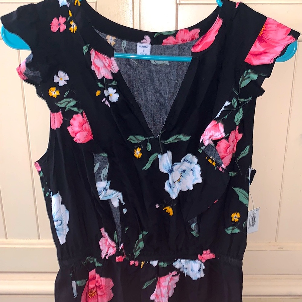 Old Navy Floral Ruffle-Detail Dress - Picture 5 of 7